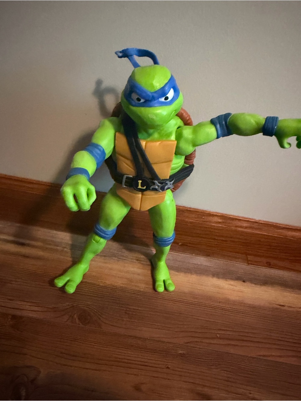 12 inch Giant Teenage Mutant Ninja Turtles Leonardo Green Action Figure
